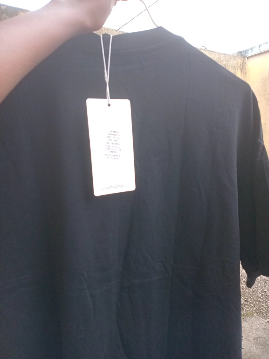 T-shirt Noir Unisexe Graphique