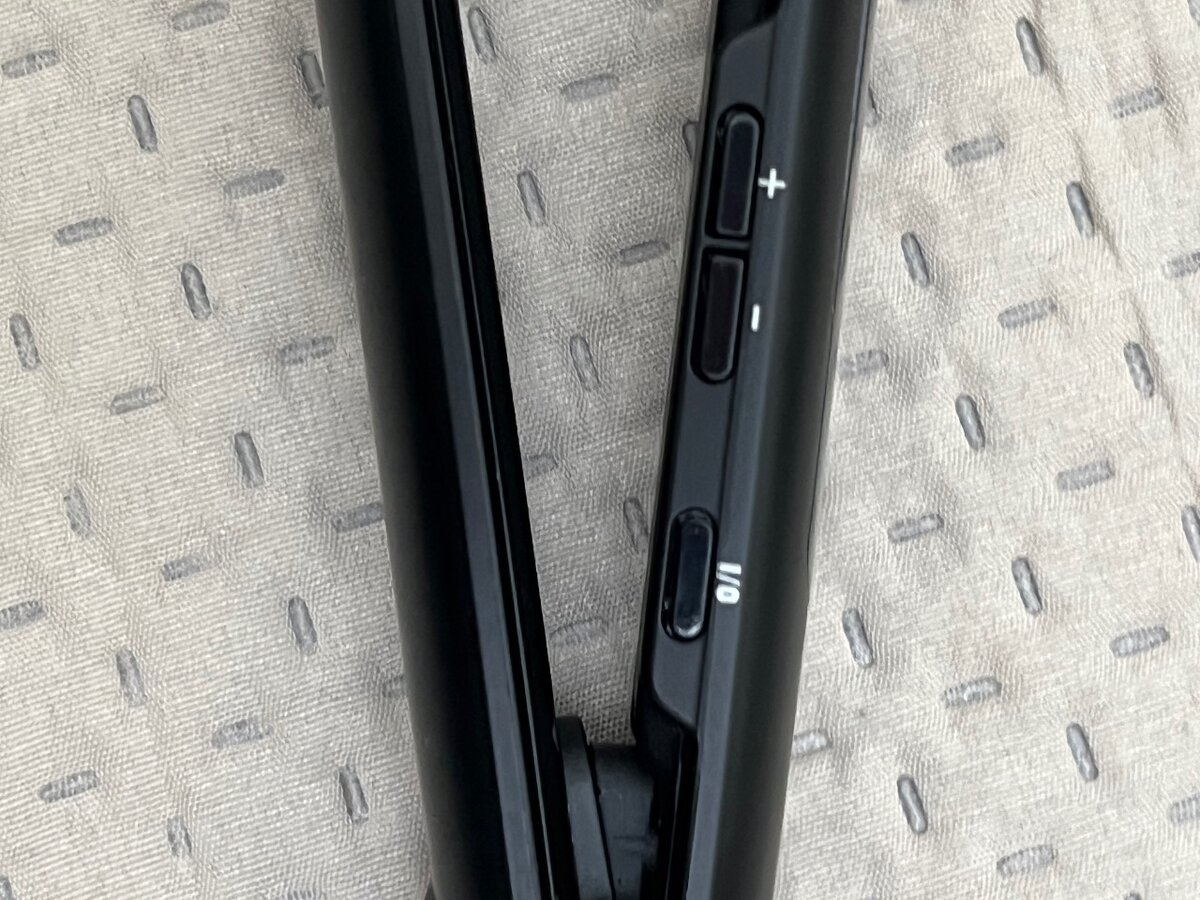 Утюжок выпрямитель для волос