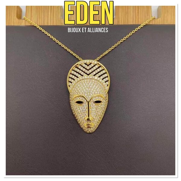 Chaîne avec pendentif masque, plaqué or