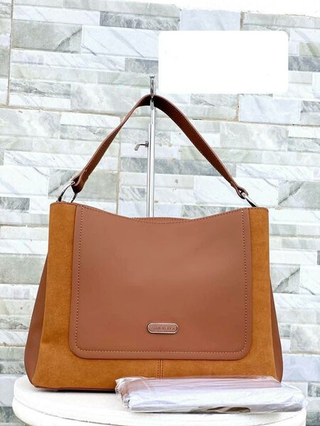 Sac à main élégant en cuir