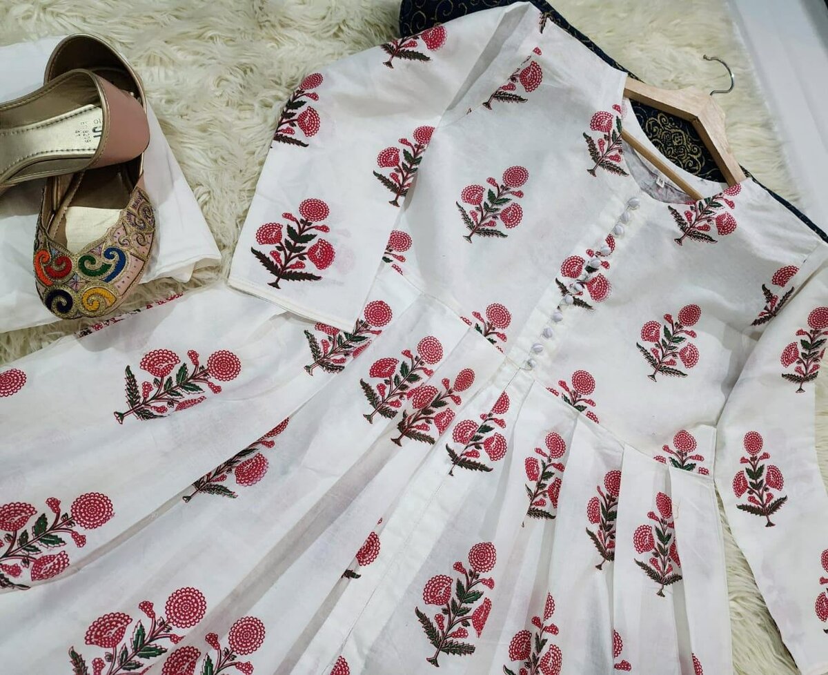 Lawn fabric maxi 2pc DC FREe