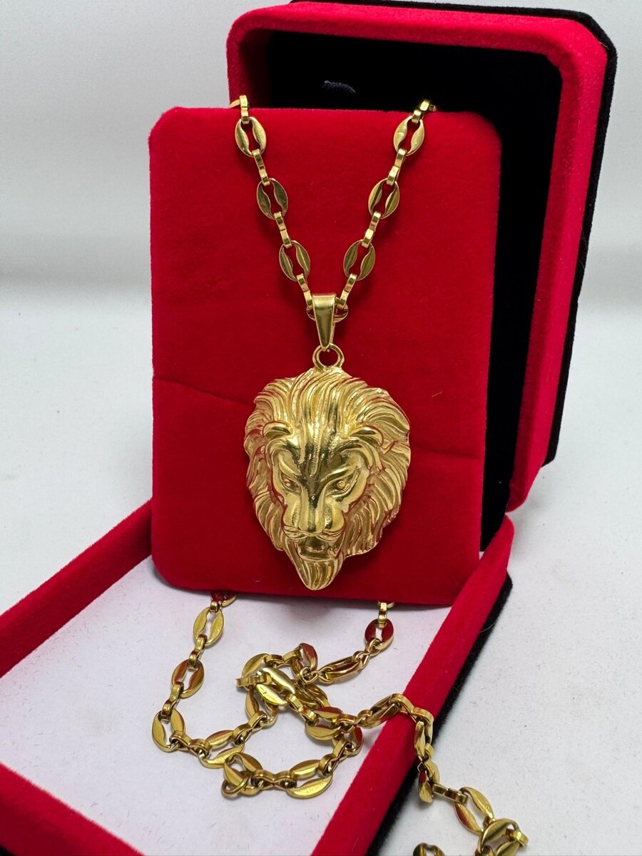 Collier Pendentif Ancre Doré