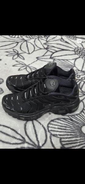 Baskets noires tendance