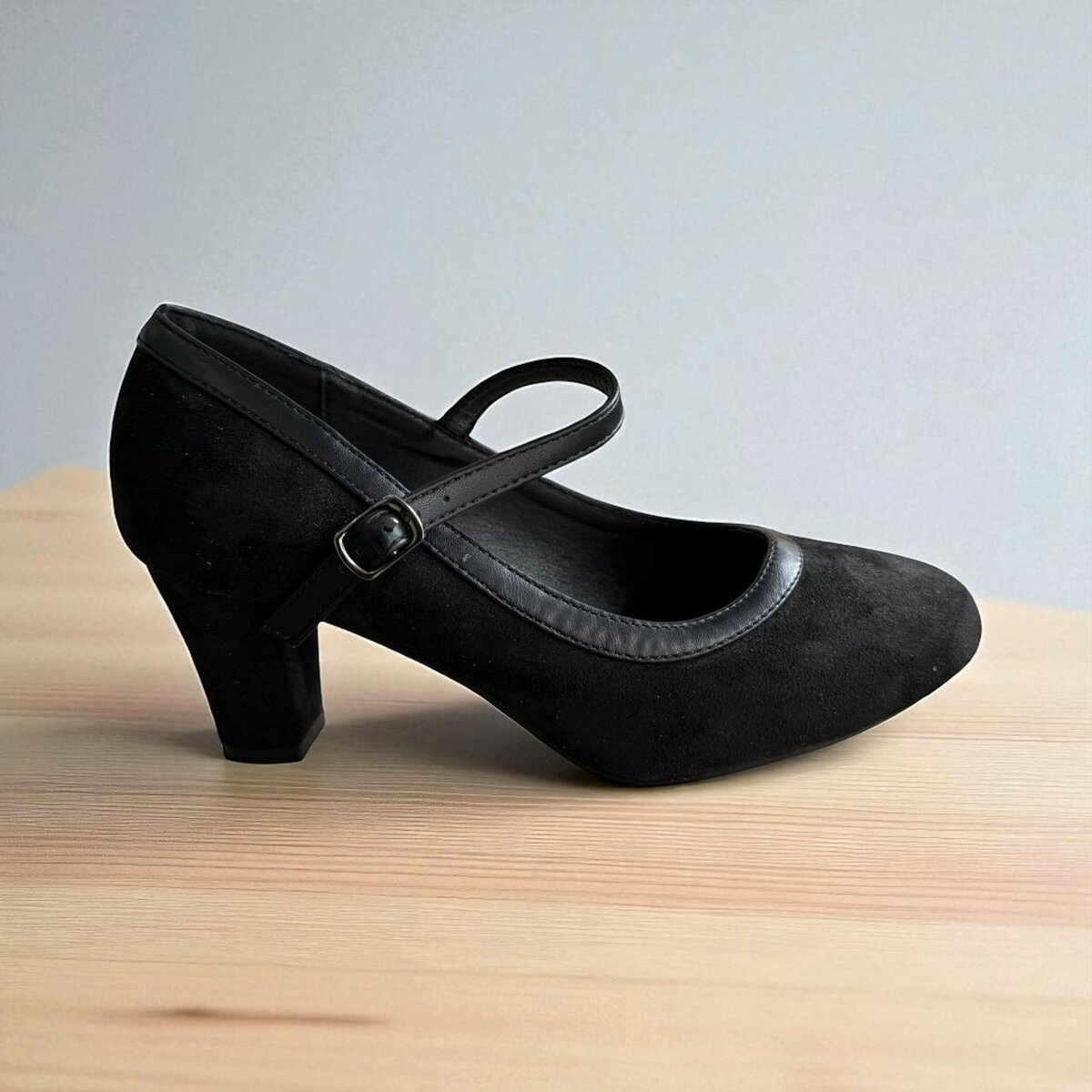 Escarpins élégants avec bride