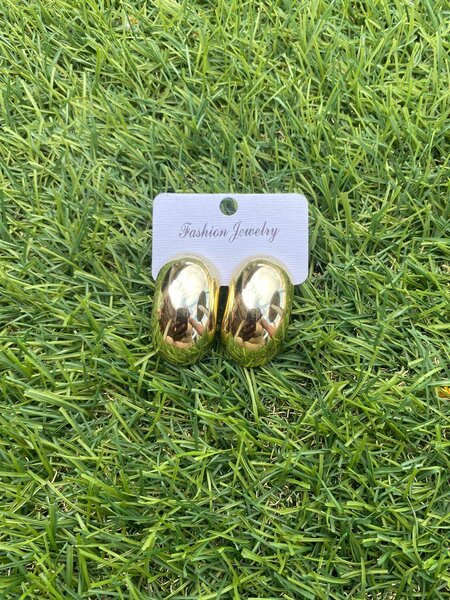 Boucles d'oreilles dorées chic