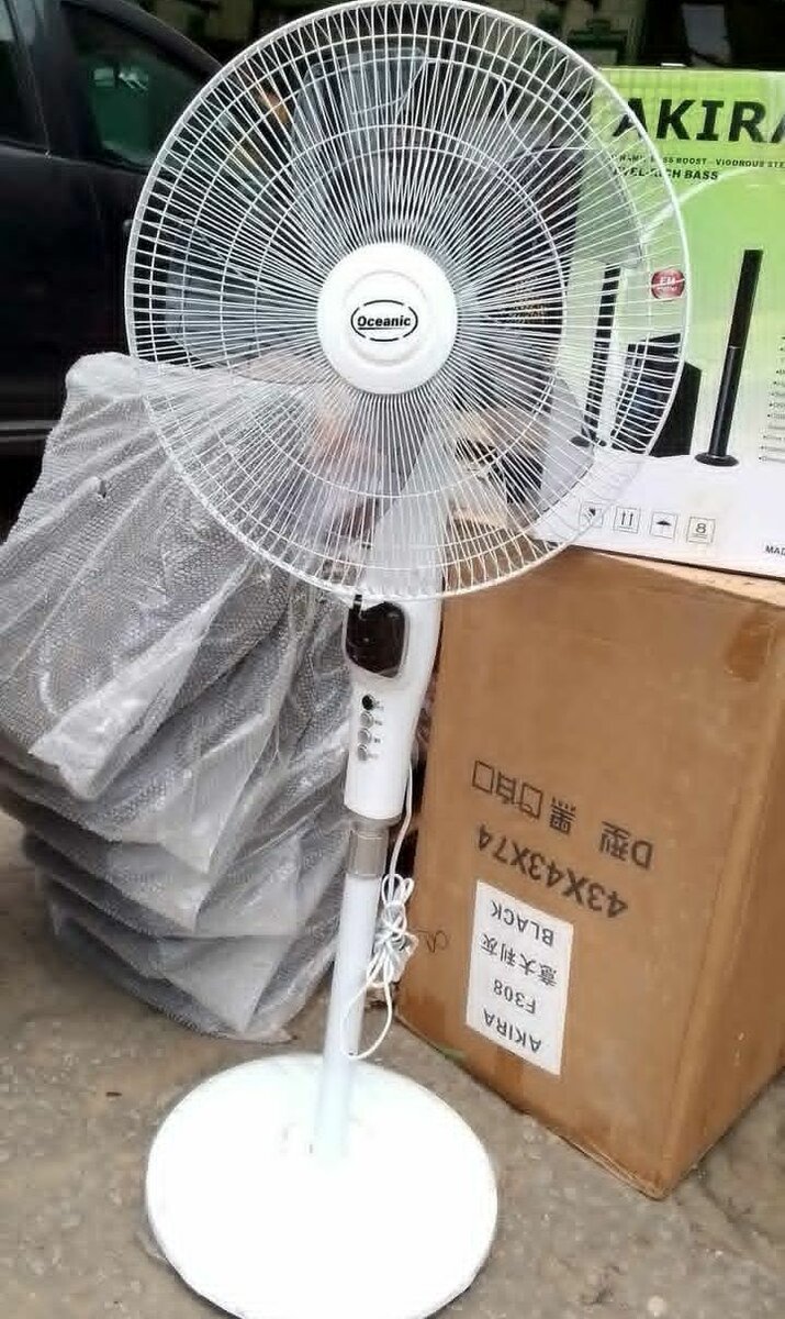 Ventilateur sur pied oscillant