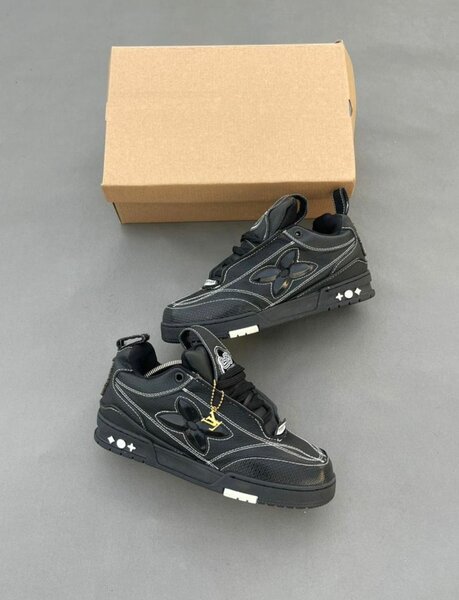 Sneakers noirs tendance