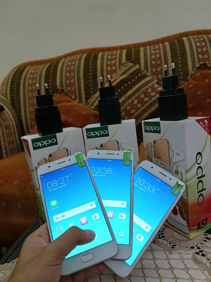 OPPO A57 WITH BOX AND CHARGER/PTA LIFETIME[4/64] 10/10 NEW