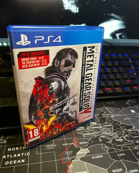 Cd PS4 Metal Gear Solid 5