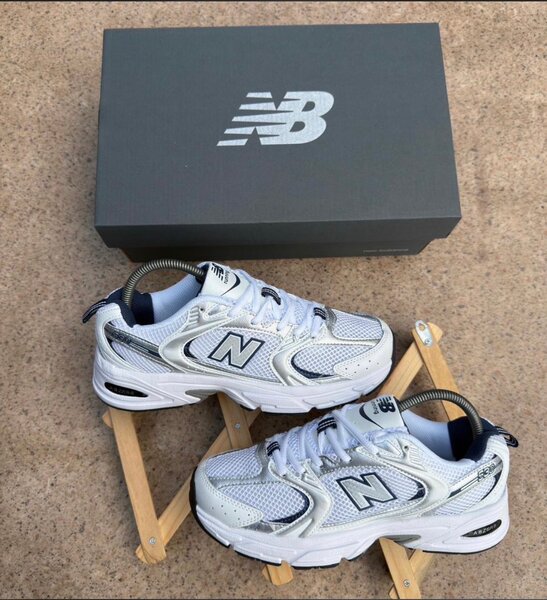 New Balance 530