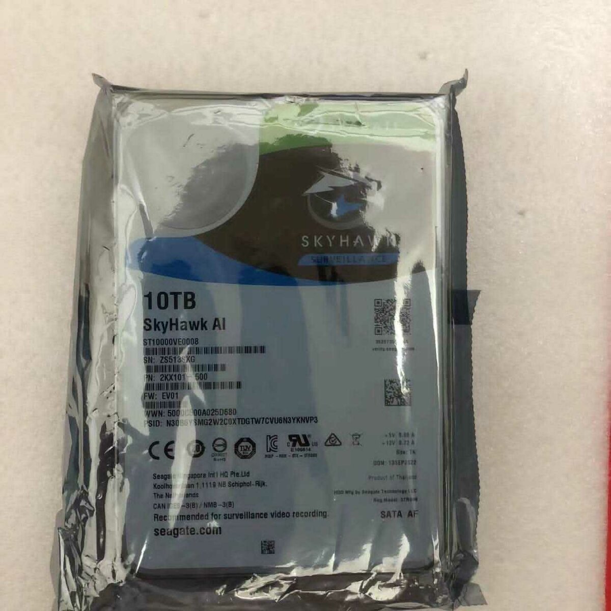 SEAGATE HARD DISK DRIVE SKYHAWK 10TB