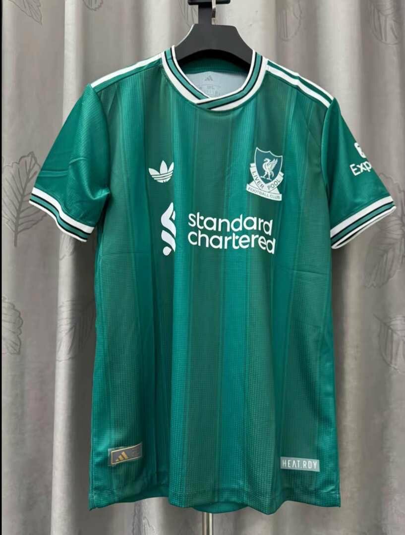 Maillot de Foot Liverpool FC