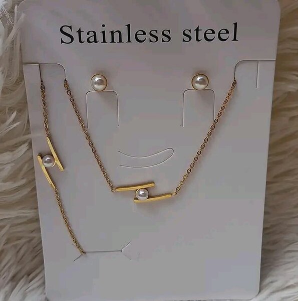 Élégant set bijoux papillon acier