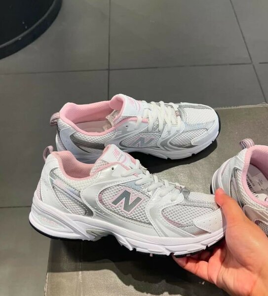 Baskets blanches femme sport