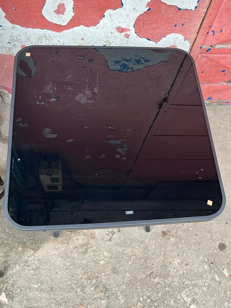 Table basse en verre 70CM