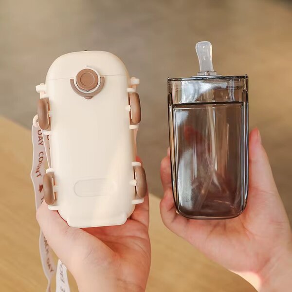 Gourde Enfant Forme Baladeuse