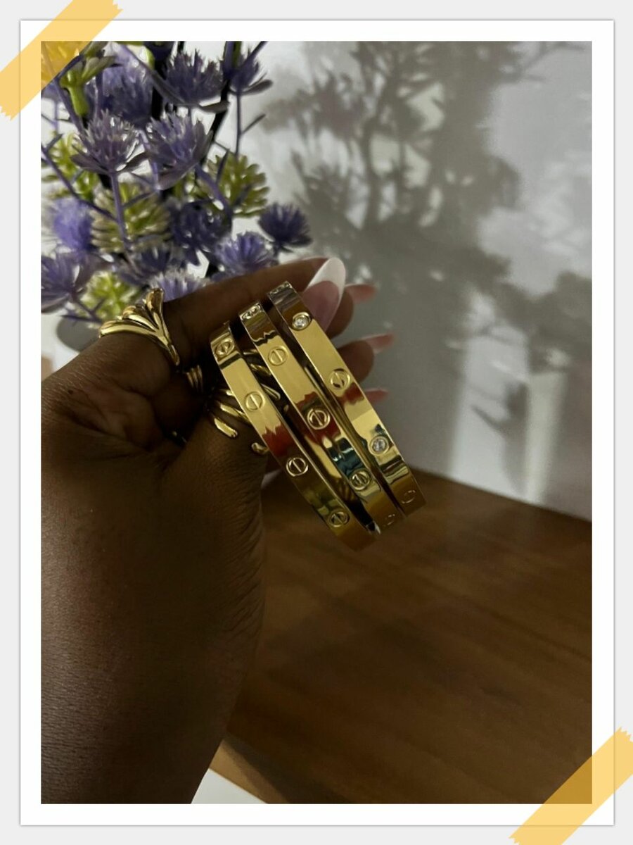 Bracelet en or élégants