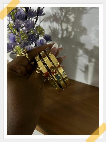 Bracelet en or élégants