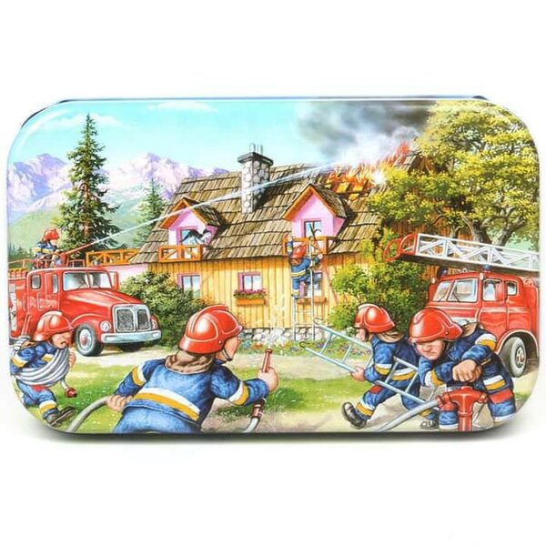 puzzle dans une boîte en métal