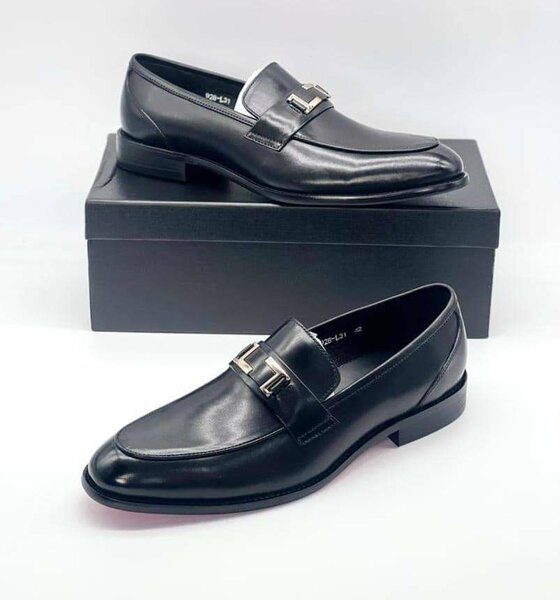 Leather shoes