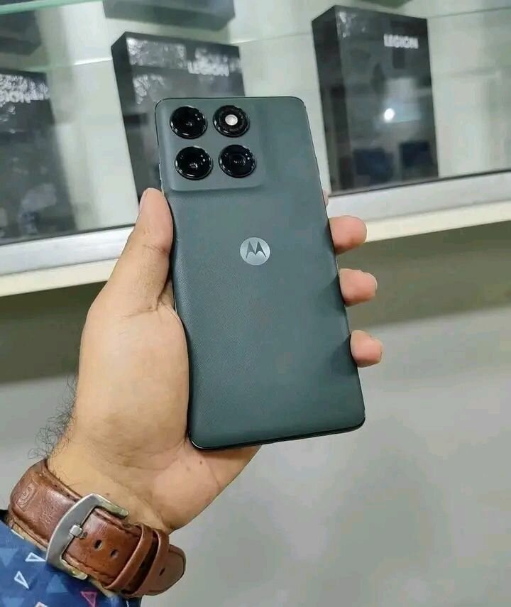 Motorola Edge 2025 - Smartphone