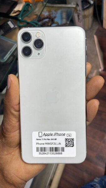 iPhone 11 Pro Max 64 Go