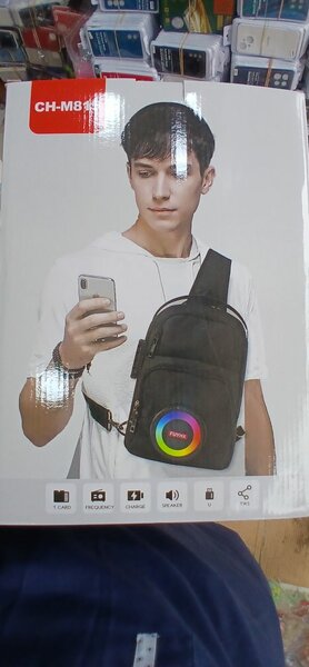 Sac à dos avec haut-parleur LED