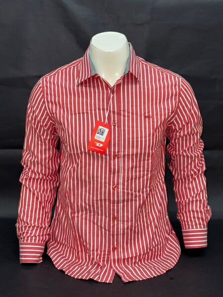 Chemise rayée rouge homme