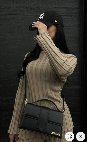 Sac à main noir élégant