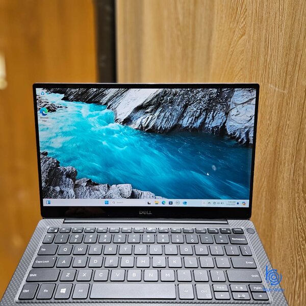 Dell XPS 13