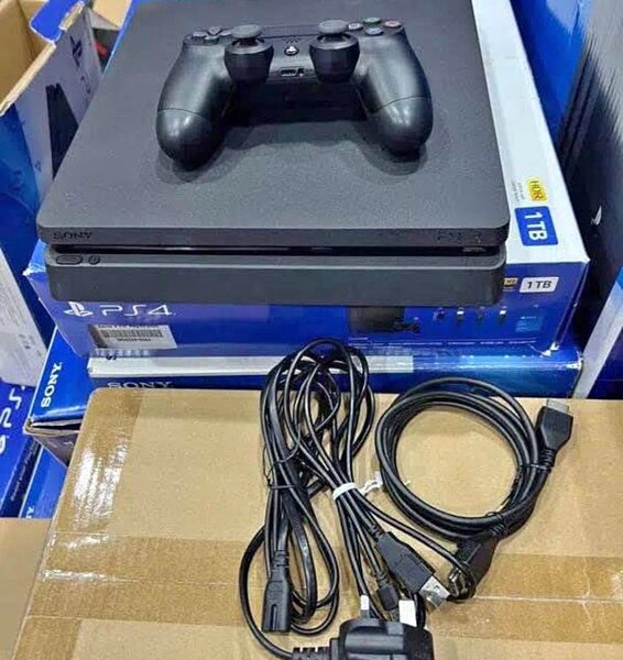 Jouer, PS4
