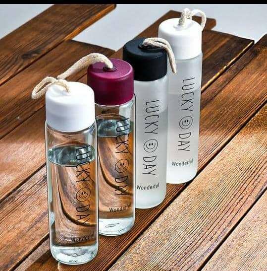 Gourde Isotherme avec Paille