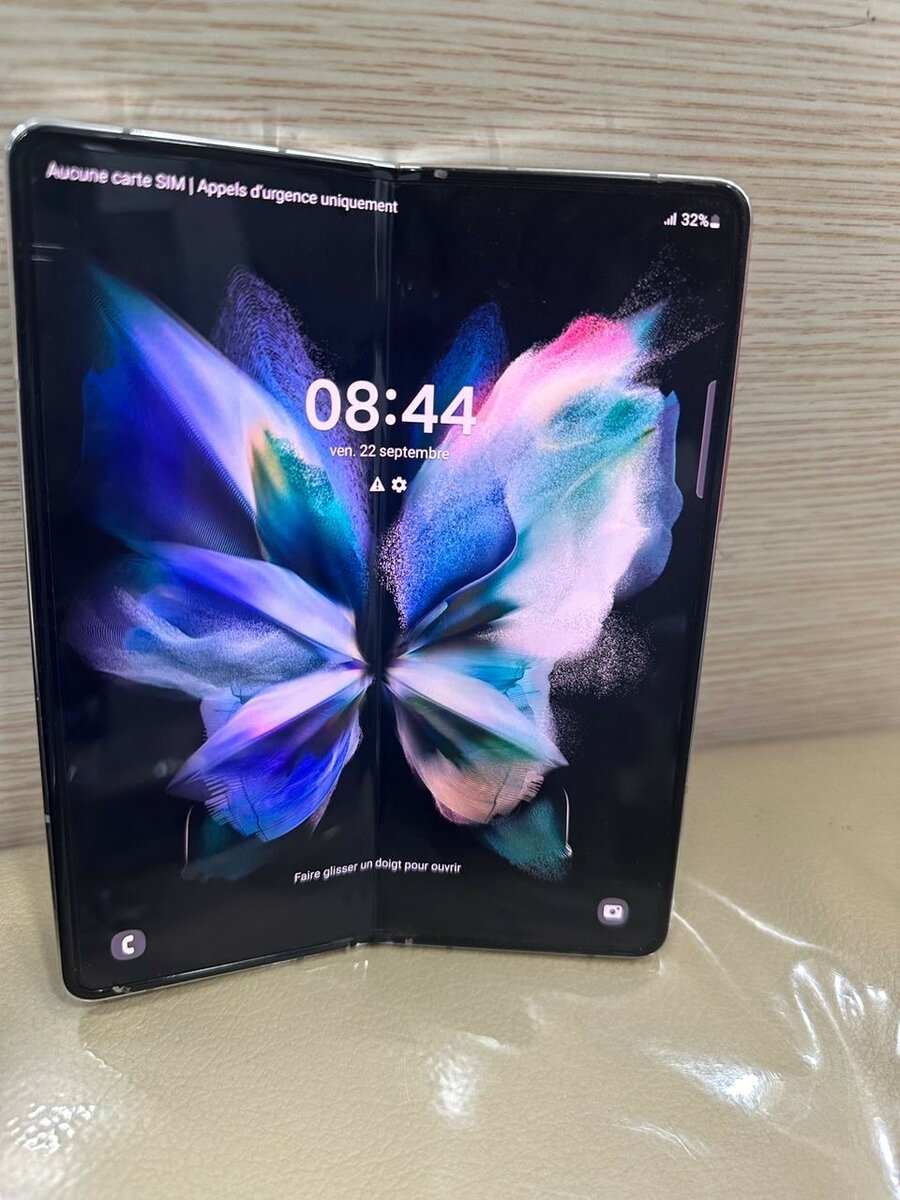 Samsung galaxy Z Fold 3 512/12g 2 puces