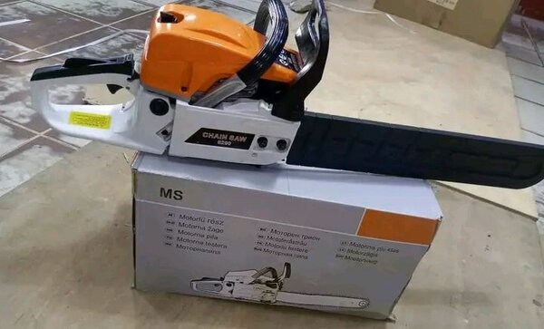 Scie à chaîne électrique haute performance