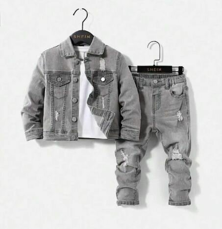 Ensemble denim enfant stylé