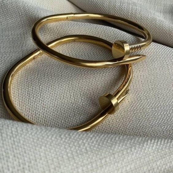 Bracelet Clou Design