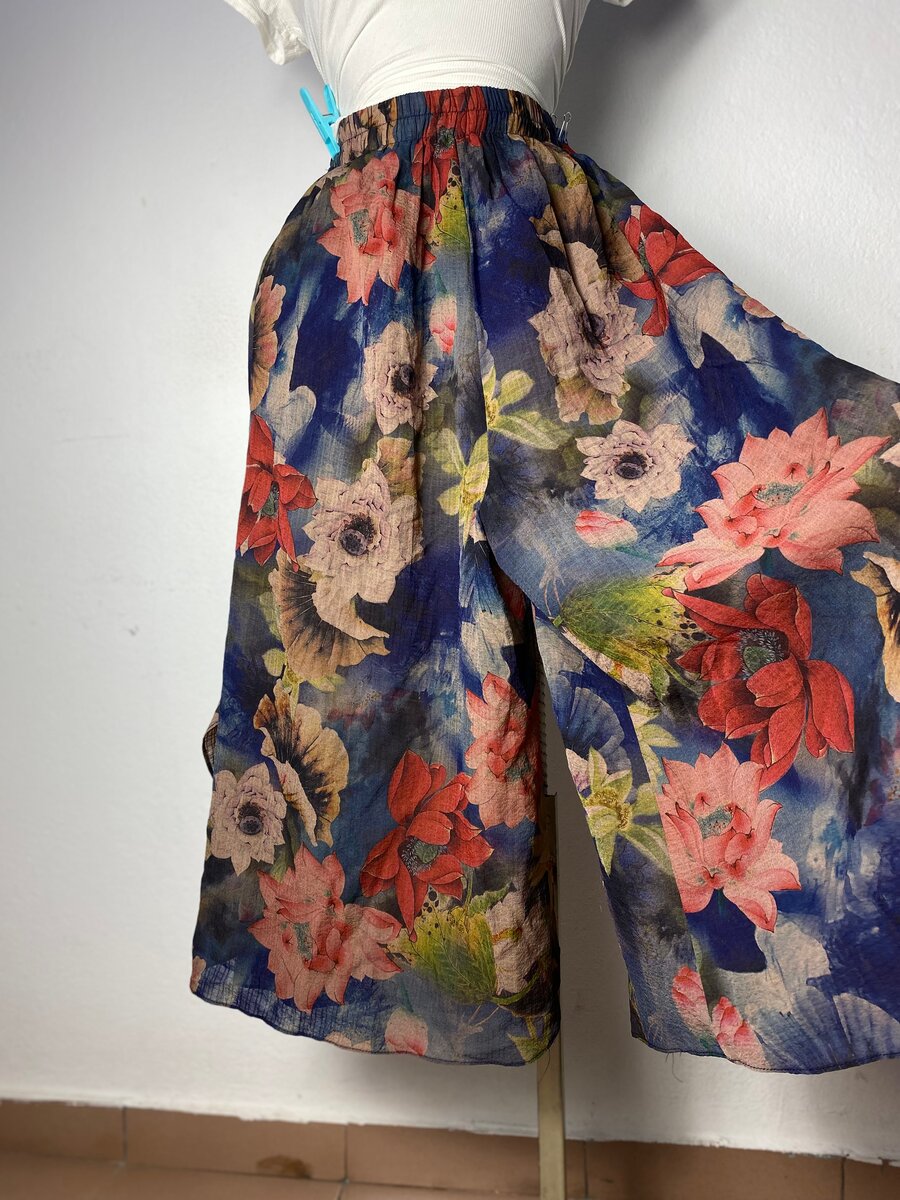 Jupe large fleurie élégante