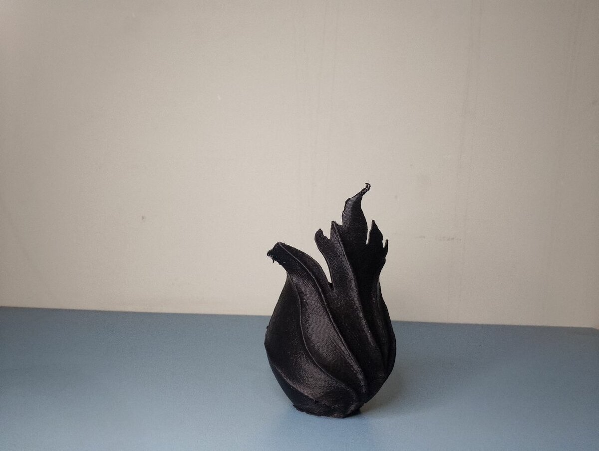 Ember vase/Pen holder