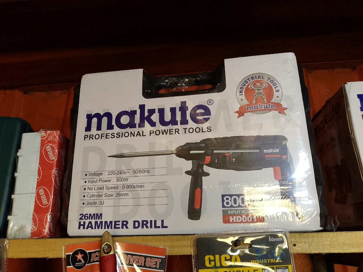 Concrete Drilling machine with accessories