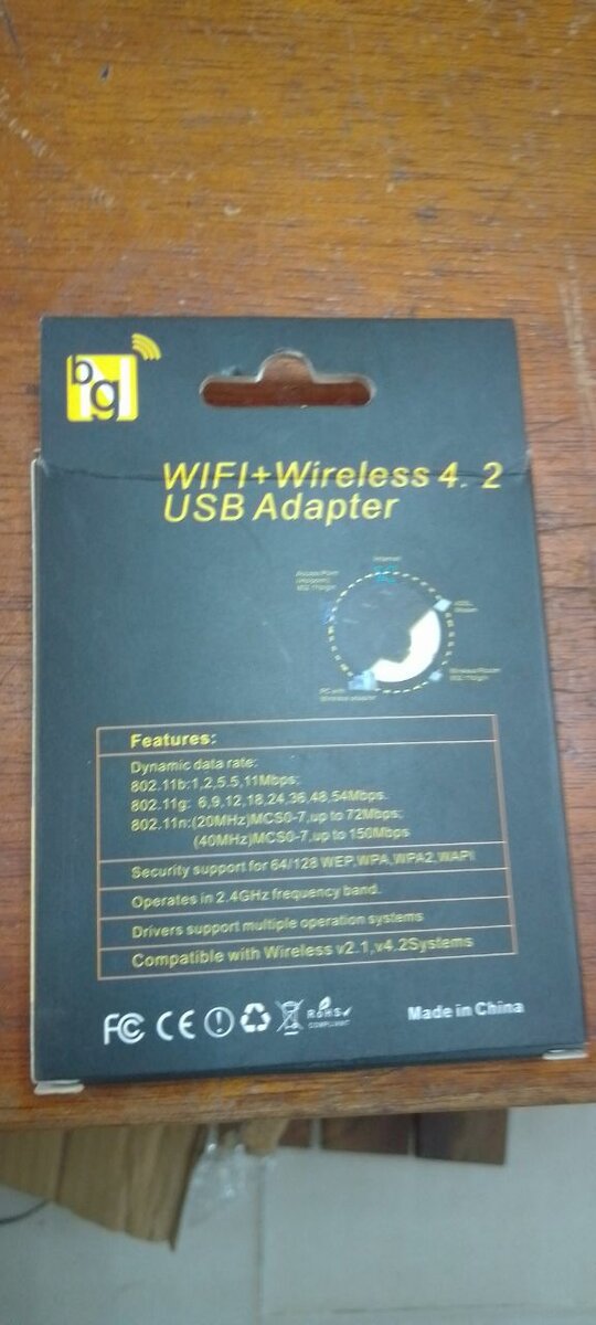 Adaptateur WiFi  et bluetooth