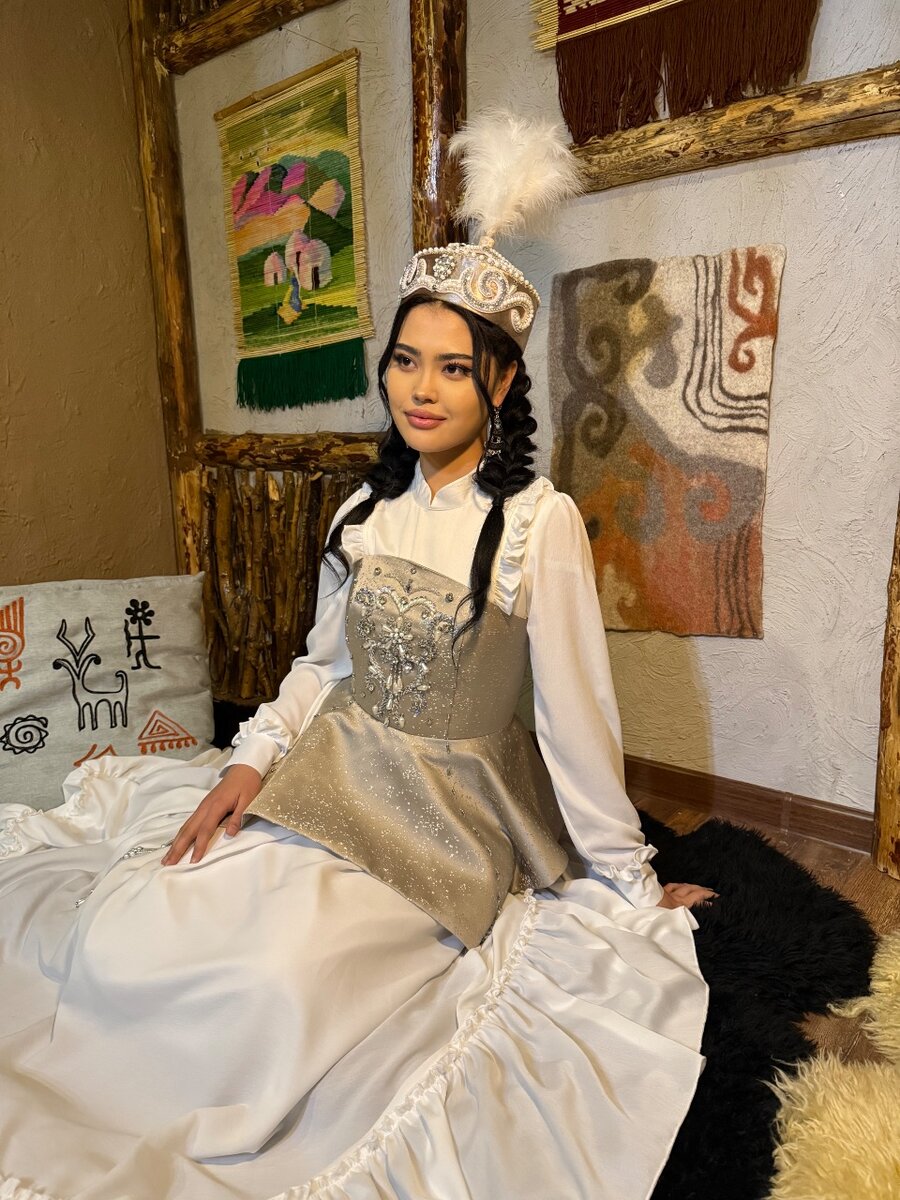 Kyrgyzdress.by.aylin