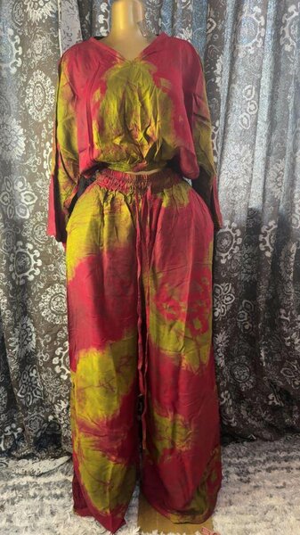 Tenue élégante en soie