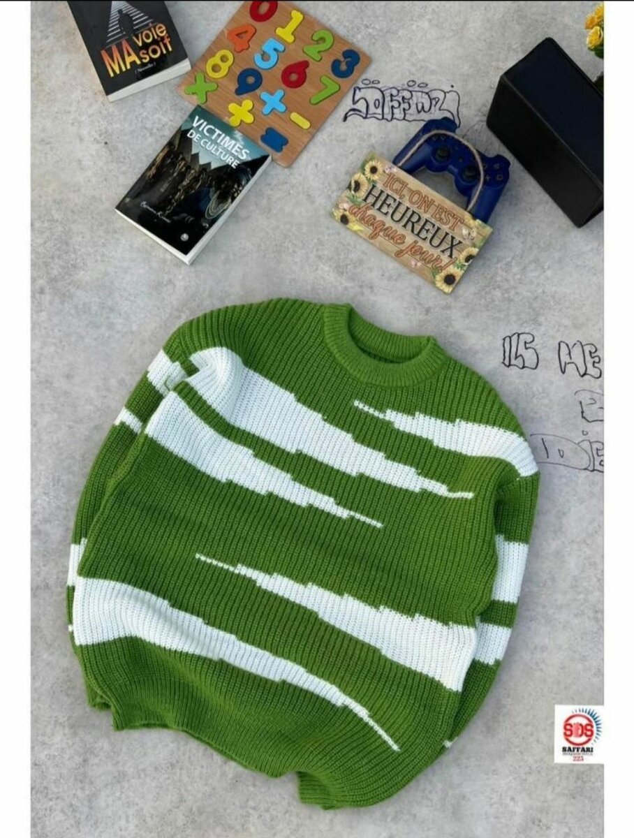 Pulls en tricot colorés