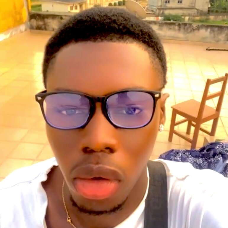 Lunettes anti lumière bleue homme