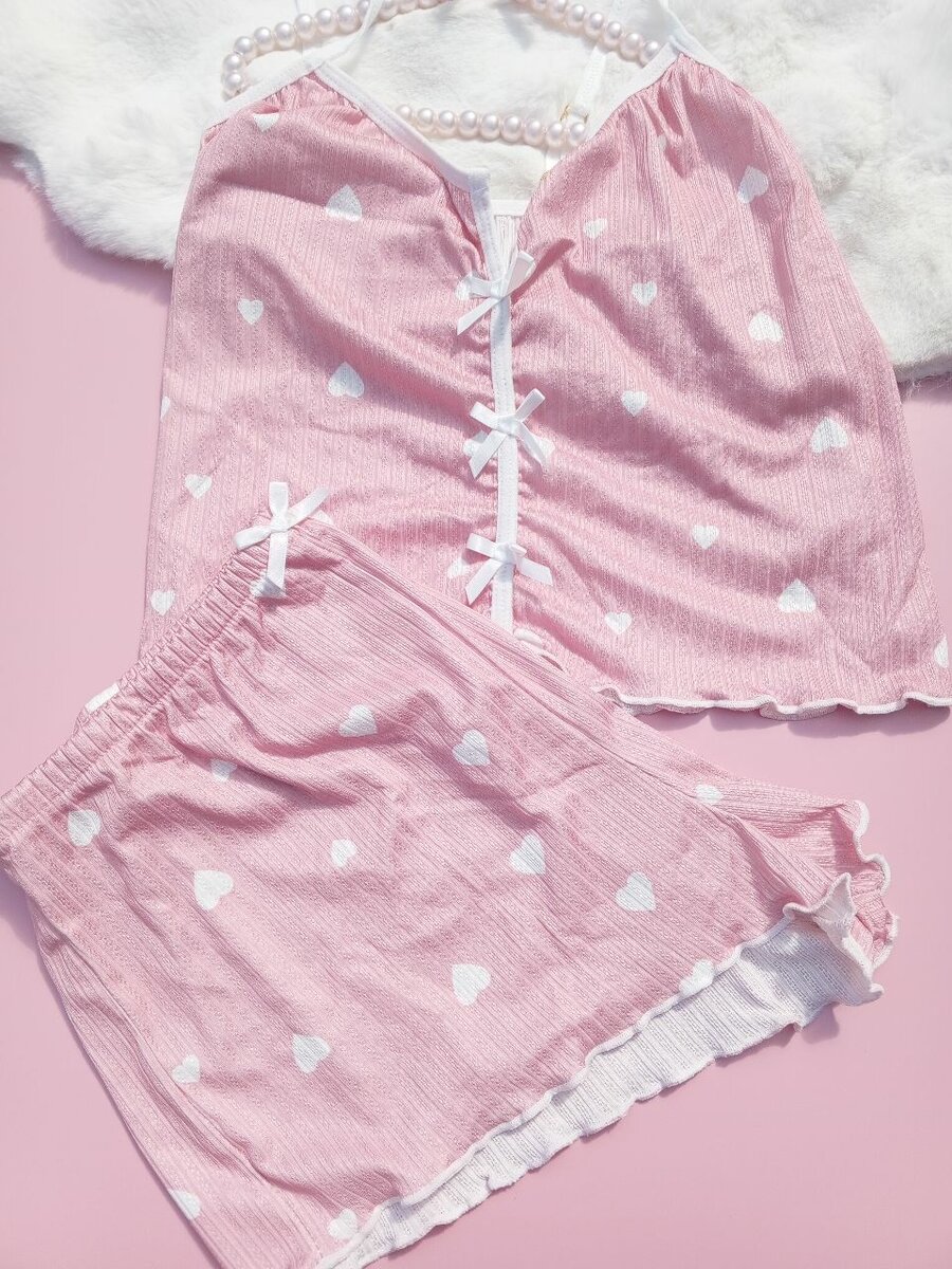 Pyjama femme à motifs cœurs