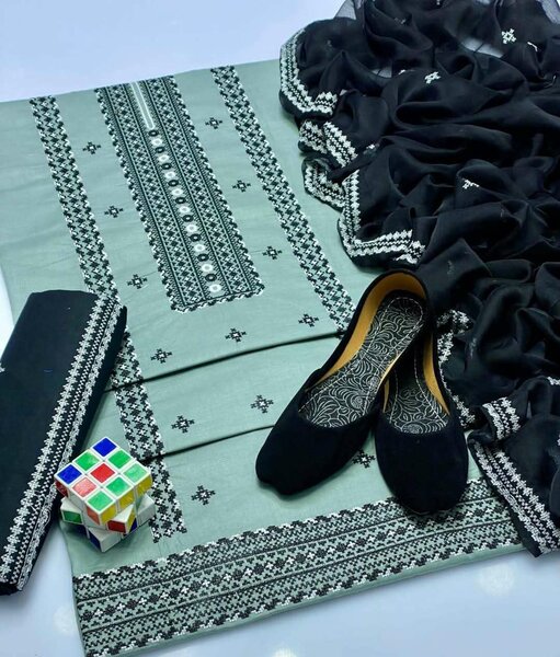 Ladies suit