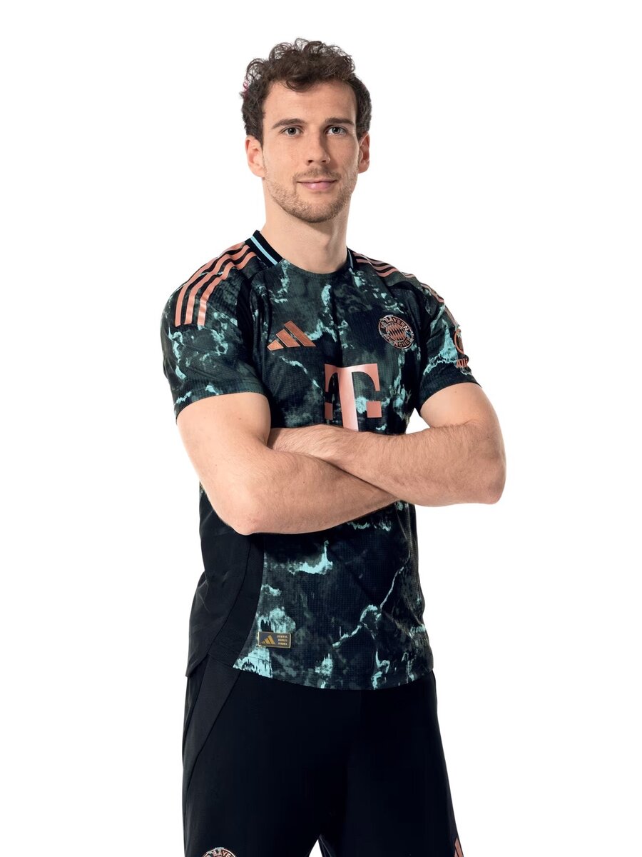 2024/25 Bayern Munchen Away Jersey