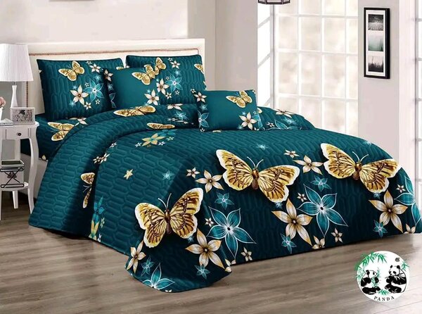 Bedding set with multi-colored print, 5 pieces, Queen size