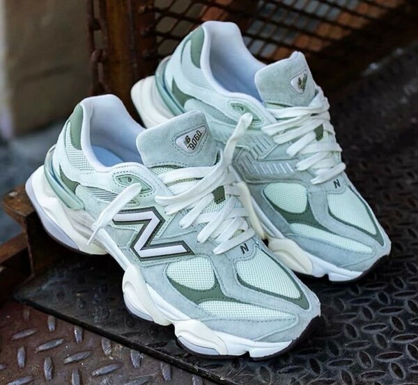 Paire de chaussures
