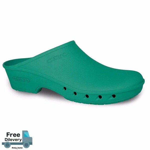 Sandales pantoufles sabots et l'infirmière médecin hospitali